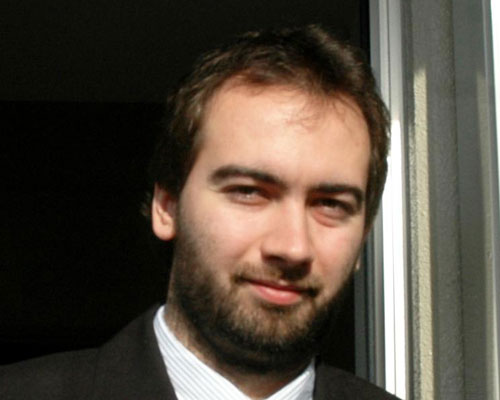 A pozsonyi magyar szakkollégium kuratóriumi tagja, Stubendek Attila.